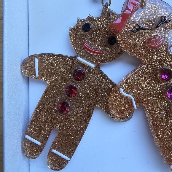 NWT Betsy Johnson Glittery Gingerbread Man Mismatch Earrings Size OS - Picture 6 of 6